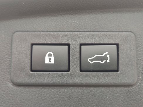 Used 2022 Subaru Outback Limited w/ Popular Package #2 AWD/4WD image 25