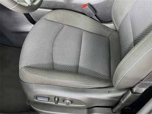 Certified 2023 GMC Terrain SLE w/ Driver Convenience Package image 22