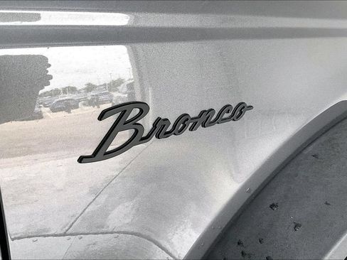 Used 2021 Ford Bronco Badlands AWD/4WD image 43