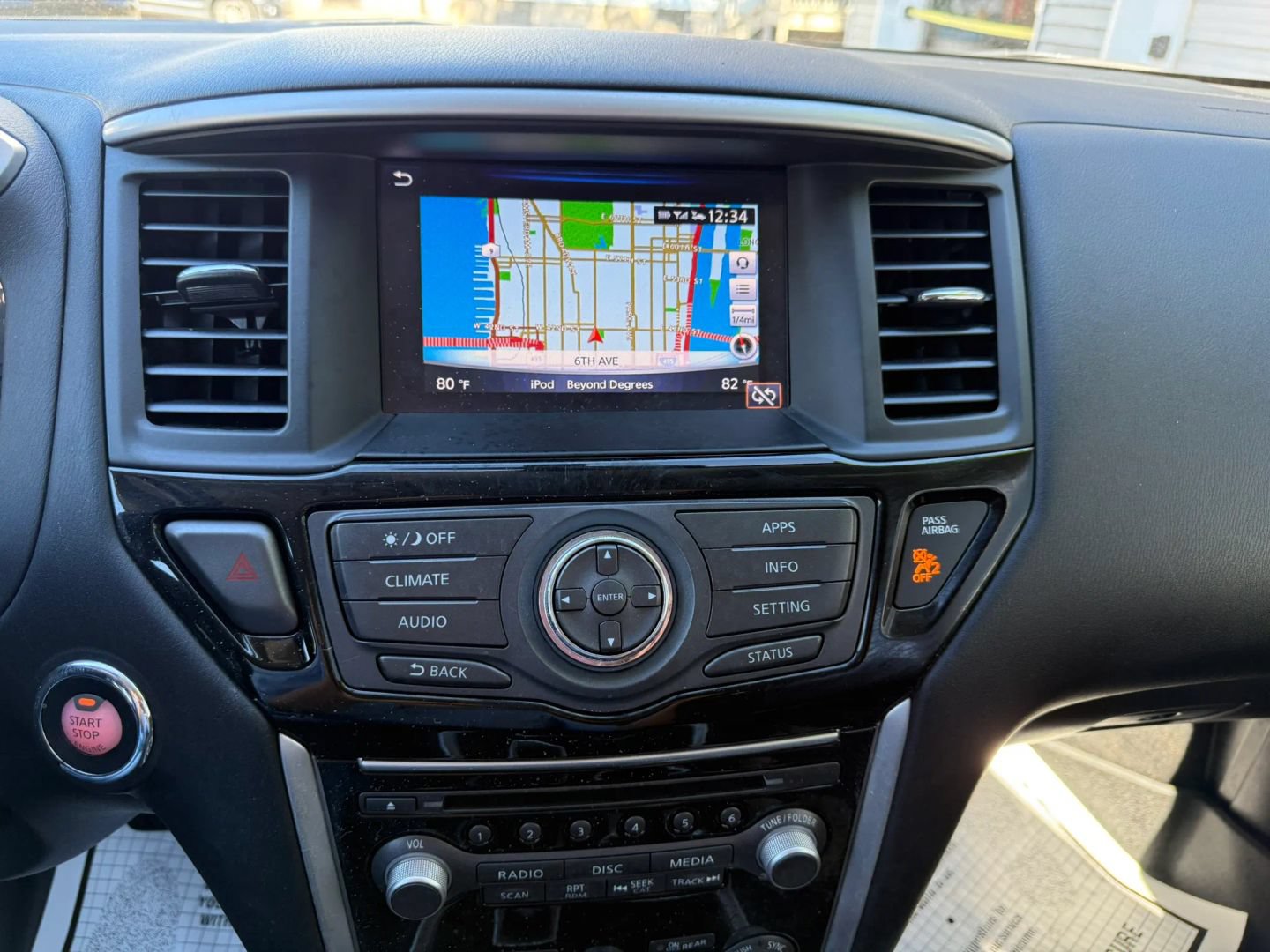 Used 2019 Nissan Pathfinder SV AWD/4WD image 27