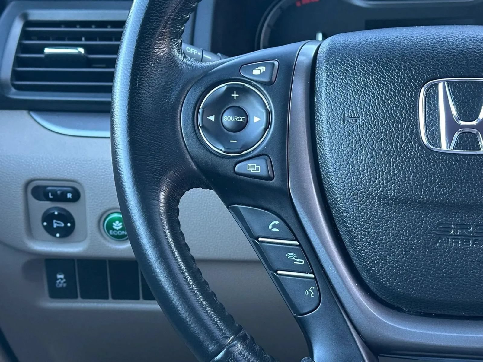 Used 2016 Honda Pilot EX-L image 35