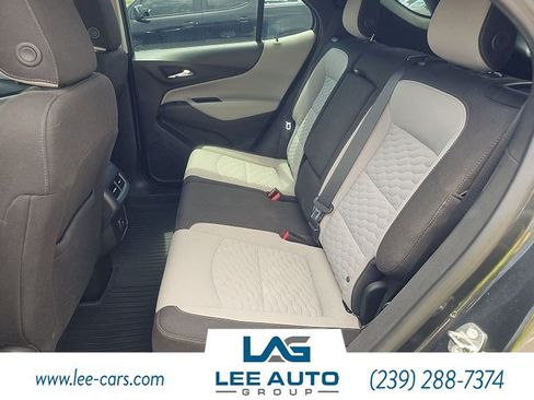 Used 2019 Chevrolet Equinox LS FWD image 4