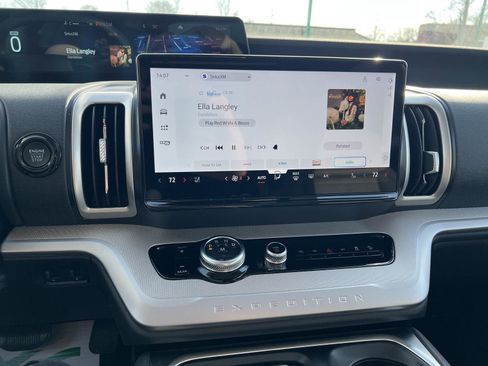 New 2026 Ford Expedition Max Active image 25