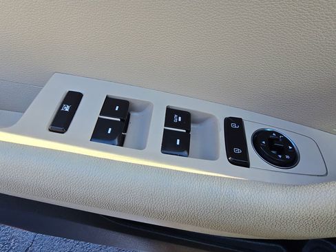 Used 2017 Hyundai Sonata SE image 12