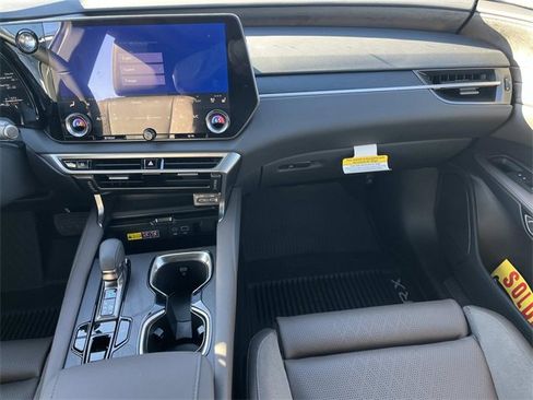 New 2026 Lexus RX 350 image 13