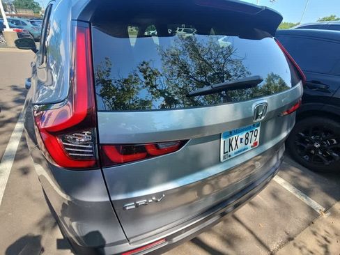 Used 2024 Honda CR-V EX-L image 5