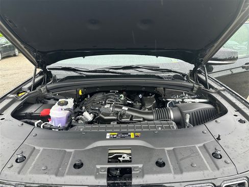 New 2025 Jeep Grand Cherokee L Limited w/ Black Appearance Package image 27