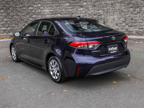Certified 2023 Toyota Corolla LE image 9