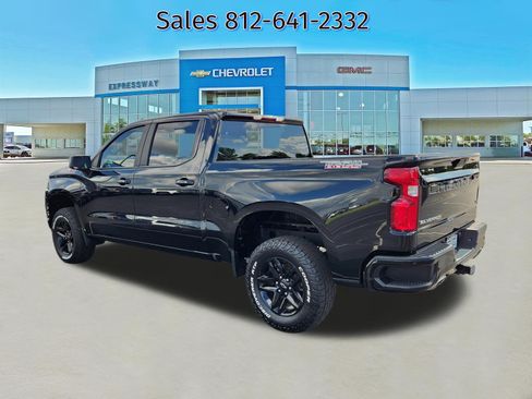 Used 2019 Chevrolet Silverado 1500 LT Trail Boss w/ Convenience Package AWD/4WD image 5