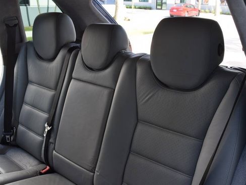 Used 2004 Porsche Cayenne Turbo AWD/4WD image 45