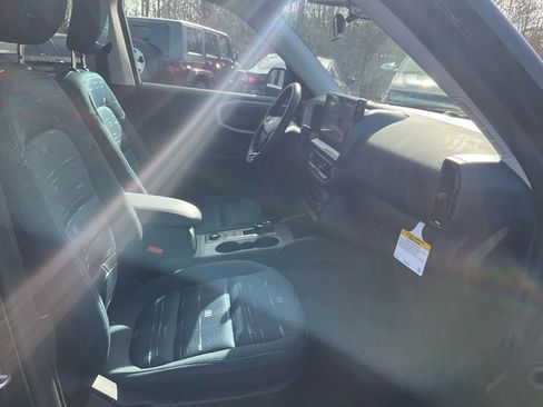 New 2025 Ford Bronco Sport Heritage w/ Convenience Package image 12