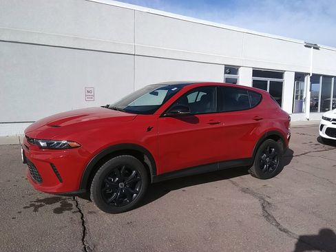 New 2024 Dodge Hornet GT Plus image 2