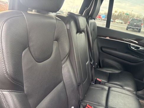 Used 2019 Volvo XC90 T6 Momentum w/ Protection Package Premier image 36