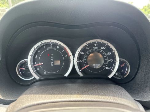 Used 2011 Acura TSX V6 Sedan FWD image 10