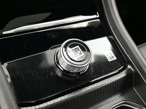 New 2026 Jeep Grand Cherokee Limited w/ Limited Altitude Package RWD image 19