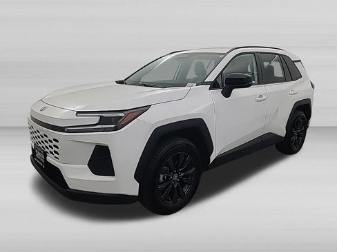Used 2026 Toyota RAV4 XLE Premium AWD/4WD image 9
