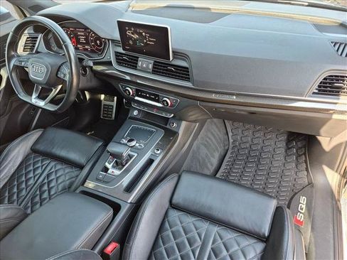 Used 2018 Audi SQ5 Prestige w/ Prestige Package AWD/4WD image 19