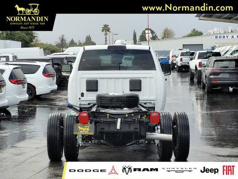 New 2026 RAM 5500 Tradesman AWD/4WD image 5