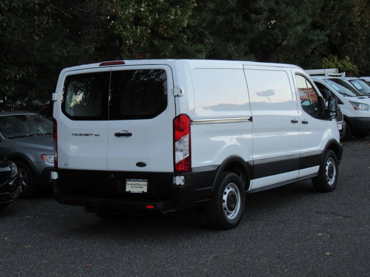 Used 2019 Ford Transit 150 130 Low Roof RWD image 5