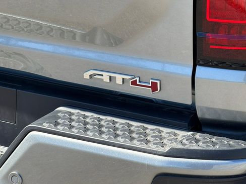 Used 2025 GMC Canyon AT4 w/ AT4 Premium Package image 46