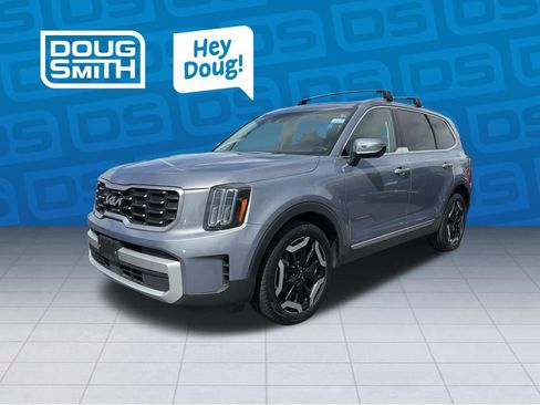 Used 2025 Kia Telluride S image 1