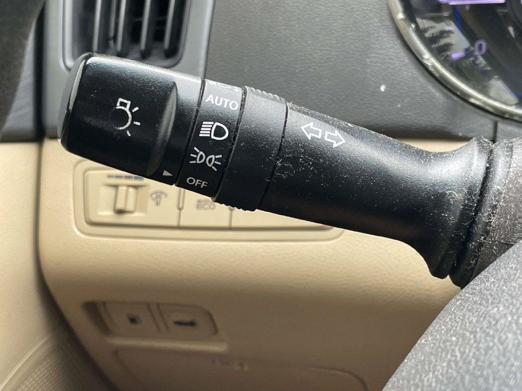 Used 2011 Hyundai Sonata GLS w/ Popular Equipment Pkg 2 FWD image 21