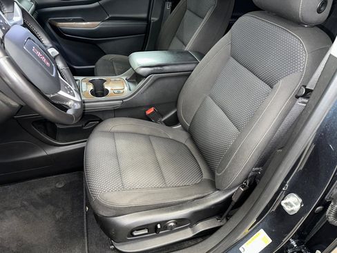 Used 2020 GMC Acadia SLE w/ Driver Convenience Package image 5