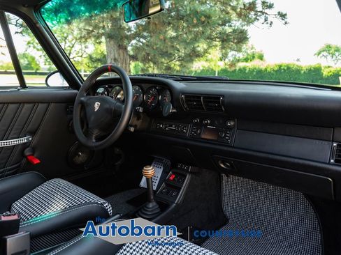 Used 1996 Porsche 911 Carrera 4S AWD/4WD image 17