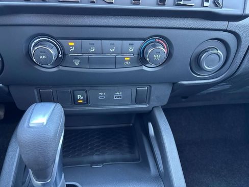 New 2026 Nissan Frontier SV w/ Tow Package AWD/4WD image 10