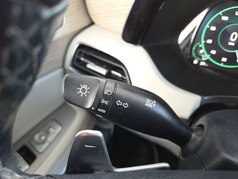 Used 2021 Hyundai Palisade Limited w/ Winter Package image 67