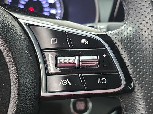 Used 2023 Kia Forte GT-Line FWD image 17