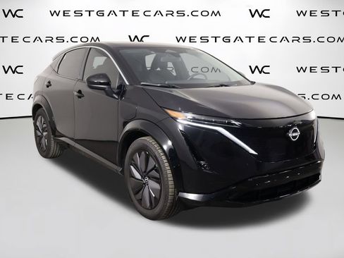 Used 2023 Nissan Ariya FWD image 39