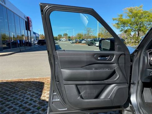 New 2026 Nissan Armada PRO-4X image 9