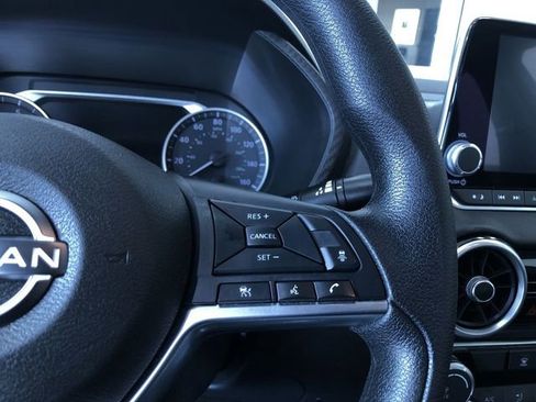 Used 2024 Nissan Sentra SV image 27