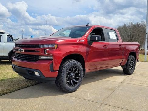 Used 2022 Chevrolet Silverado 1500 RST image 3