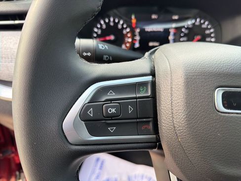 Used 2025 Jeep Compass Latitude AWD/4WD image 20