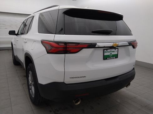 Used 2023 Chevrolet Traverse LT FWD image 5