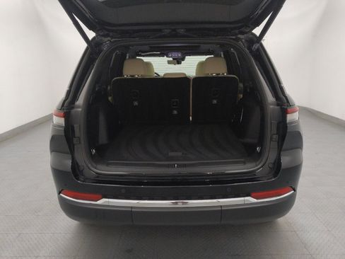 Used 2022 Jeep Grand Cherokee Limited 4xe w/ Luxury Tech Group II image 29