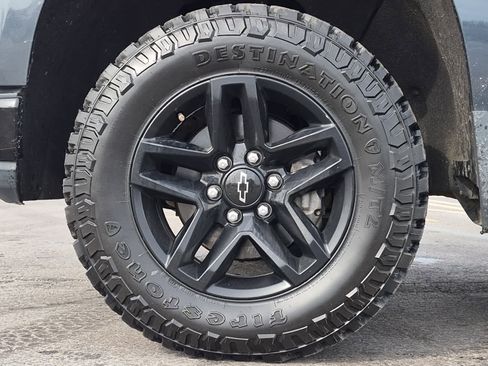 Used 2019 Chevrolet Silverado 1500 LT Trail Boss image 6