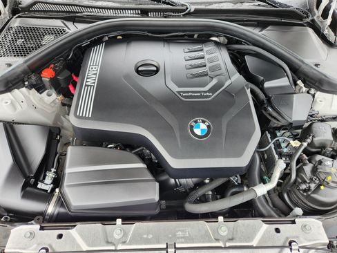 Used 2022 BMW 330i xDrive Sedan w/ Premium Package AWD/4WD image 9