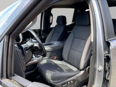 Used 2022 Chevrolet Silverado 1500 LT Trail Boss w/ Bed Protection Package image 15