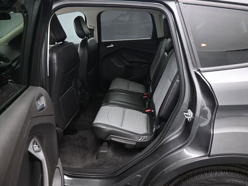 Used 2019 Ford Escape SE image 20