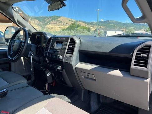 Used 2022 Ford F250 XL w/ Power Equipment Group AWD/4WD image 20