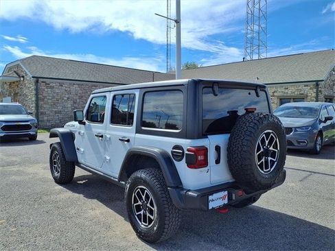 Certified 2024 Jeep Wrangler Unlimited Rubicon image 3