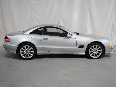 Used 2008 Mercedes-Benz SL 550 image 7