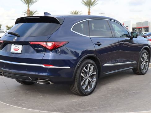 Used 2023 Acura MDX FWD w/ Technology Package image 5