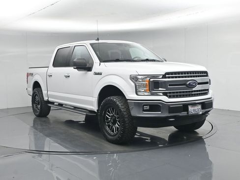 Used 2020 Ford F150 XLT w/ Equipment Group 302A Luxury AWD/4WD image 57