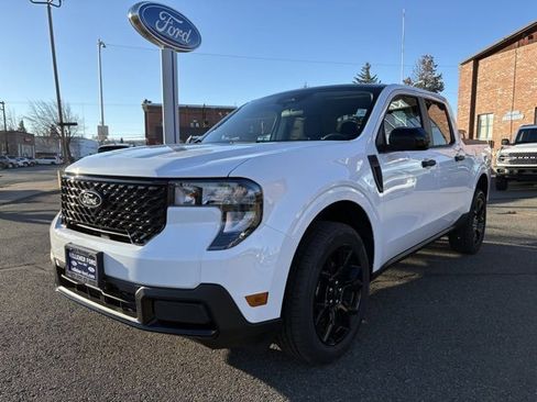 New 2025 Ford Maverick XLT w/ XLT Luxury Package image 7