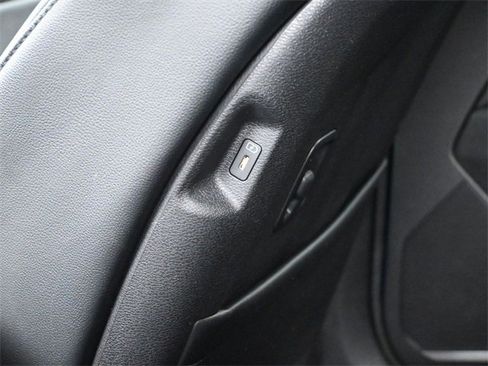 Used 2023 Kia Sportage EX image 36