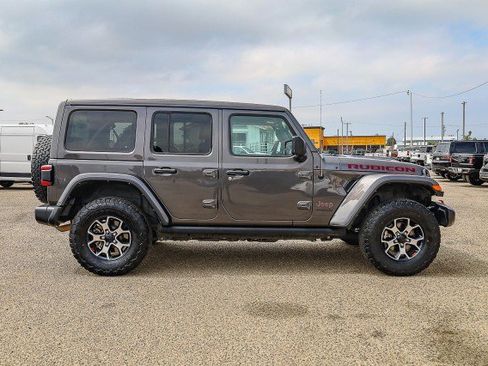 Used 2021 Jeep Wrangler Unlimited Rubicon image 3